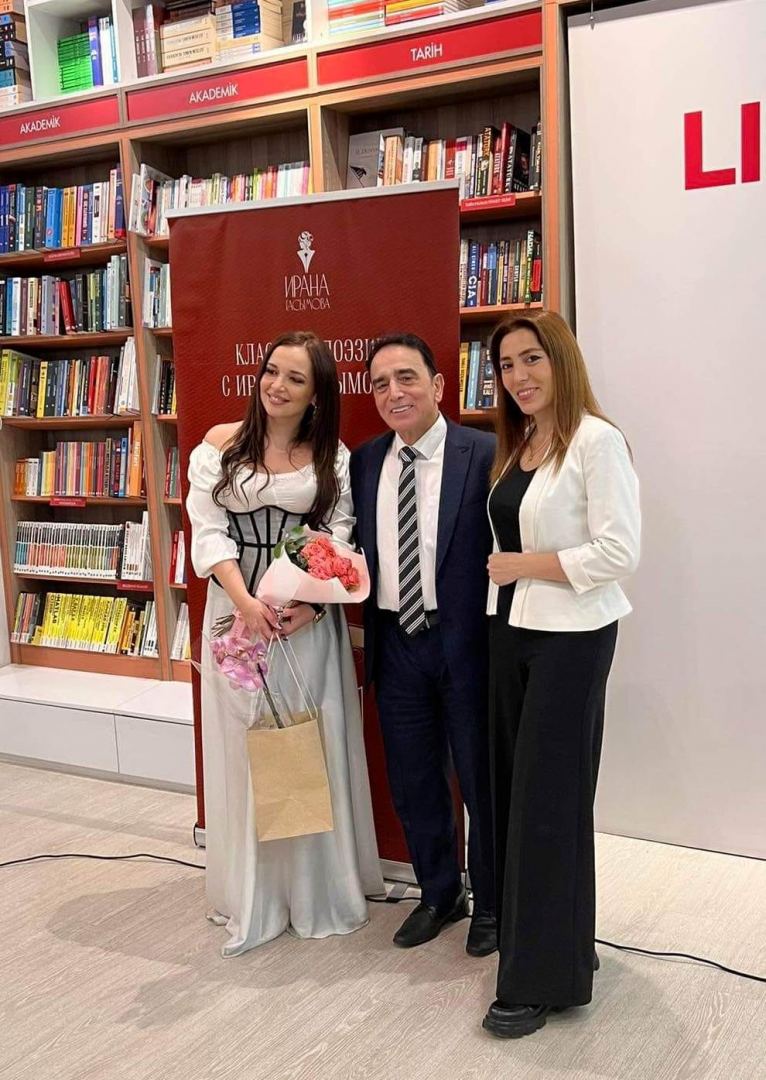 Голос эпохи, совесть поколения… Вдохновленные творчеством в Баку (ФОТО)