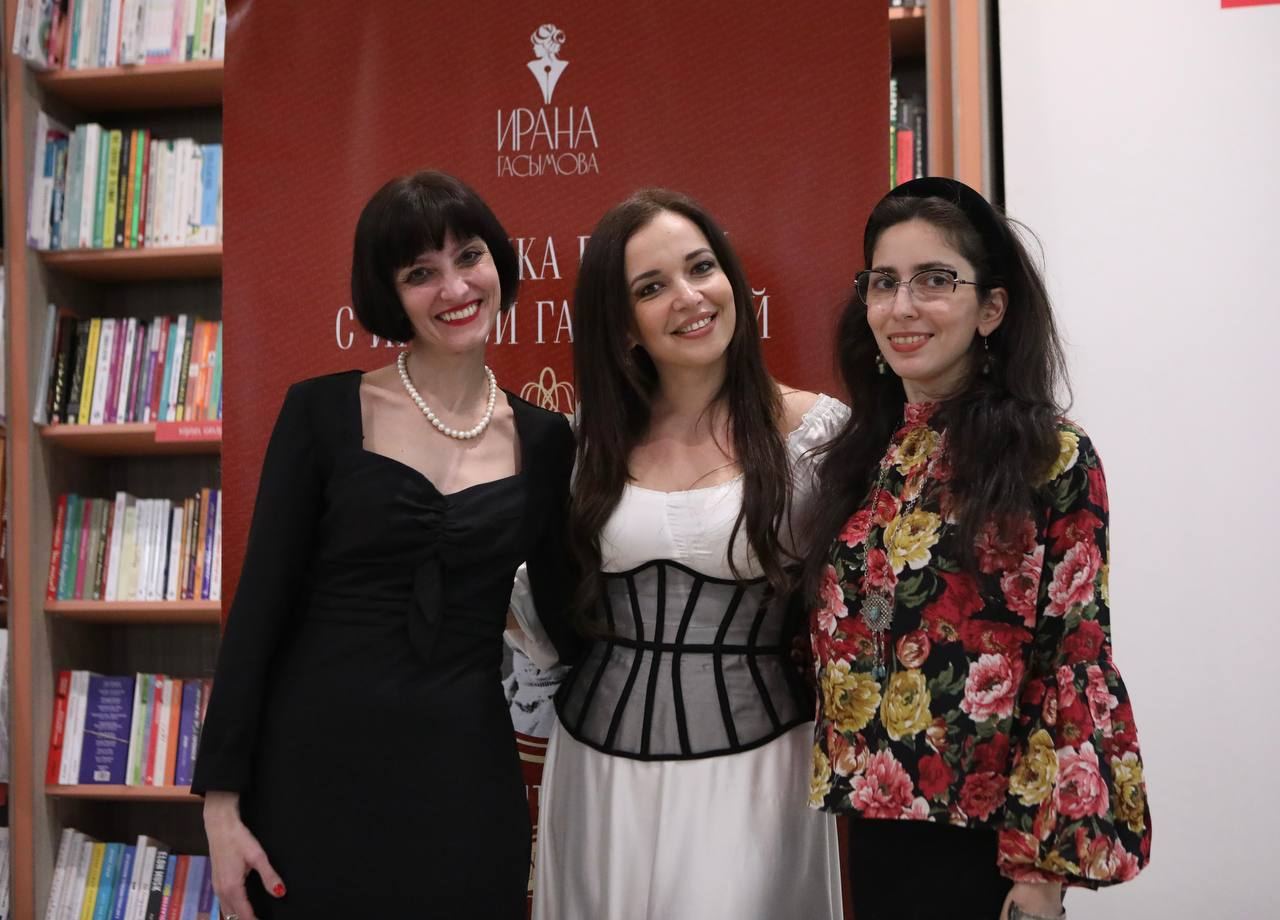 Голос эпохи, совесть поколения… Вдохновленные творчеством в Баку (ФОТО)