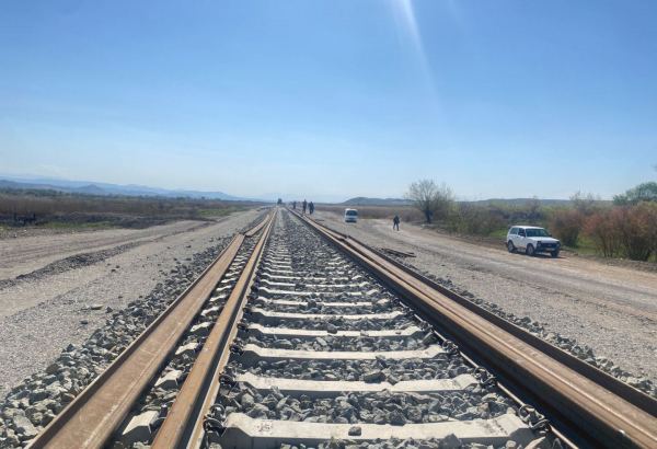 Работы по проектированию железной дороги Горадиз - Агбенд завершены на 80%