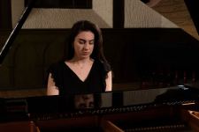 Вечер фортепианной музыки в Баку с прекрасными женщинами (ФОТО/ВИДЕО)