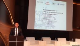 В Баку начал работу форум, посвященный Международному дню памятников и исторических мест (ФОТО)