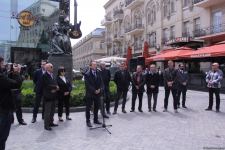 В Баку стартовал проект Təmiz heykəl: представлен маршрут Хуршидбану Натаван - Мирза Фатали Ахундзаде (ФОТО/ВИДЕО)