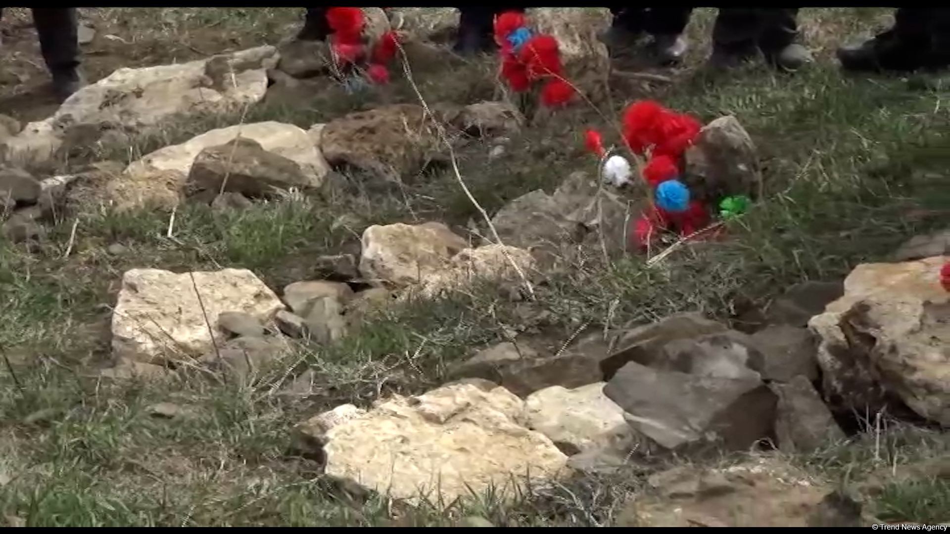 Армяне расстреляли в пещере беззащитных людей - свидетели резни в Башлыбеле (репортаж Trend TV)