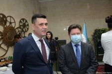В Бакинском доме фотографии открылась выставка "Таджикистан – страна горных вершин и золотых озер" (ФОТО)