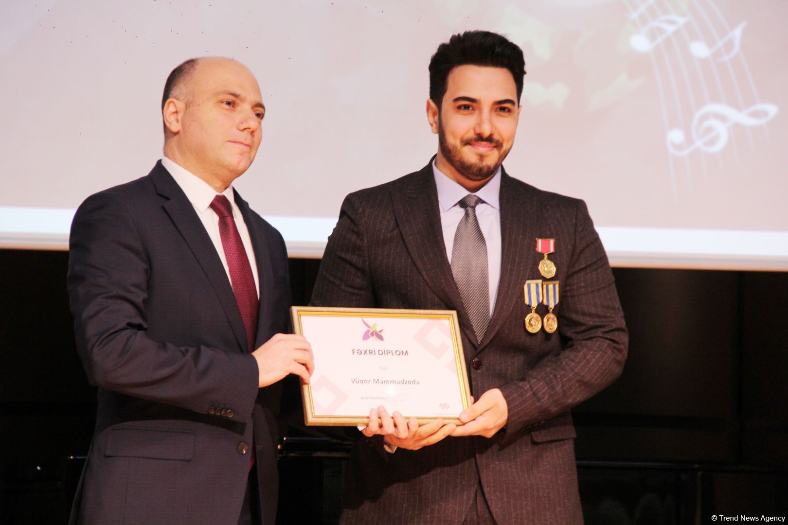 Министр Анар Керимов встретился с деятелями культуры – героями Карабахской войны (ФОТО)