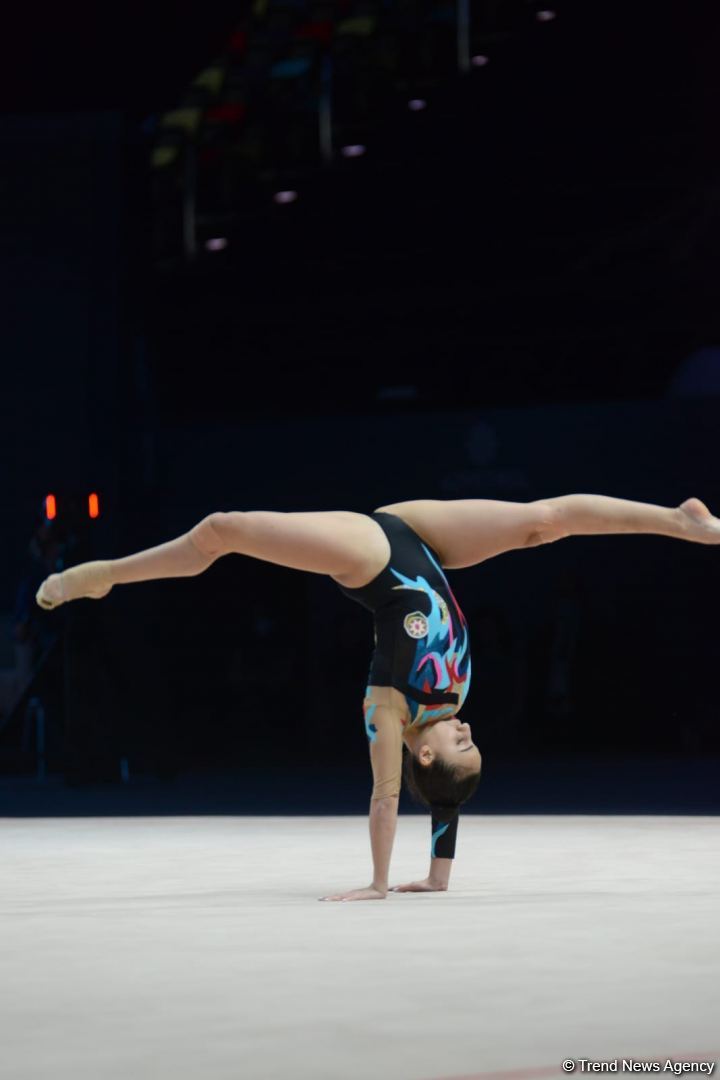 Кубок мира FIG в Баку: Арзу Джалилова лидирует в упражнениях с мячом (ФОТО)