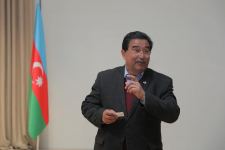 Я могу прямо сейчас закрыть глаза и умереть. Но меня на этой земле держите вы с мамой… Памяти Гасана Аблуча (ФОТО)