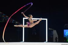 Артистизм и пластичность – лучшие моменты второго дня соревнований Кубка мира FIG по художественной гимнастике в Баку (ФОТО)