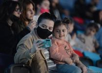 Яркость и красота – зрители в восторге от выступления участниц Кубка мира по художественной гимнастике в Баку (ФОТО)