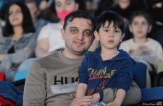 Яркость и красота – зрители в восторге от выступления участниц Кубка мира по художественной гимнастике в Баку (ФОТО)