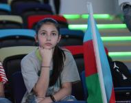 Яркость и красота – зрители в восторге от выступления участниц Кубка мира по художественной гимнастике в Баку (ФОТО)