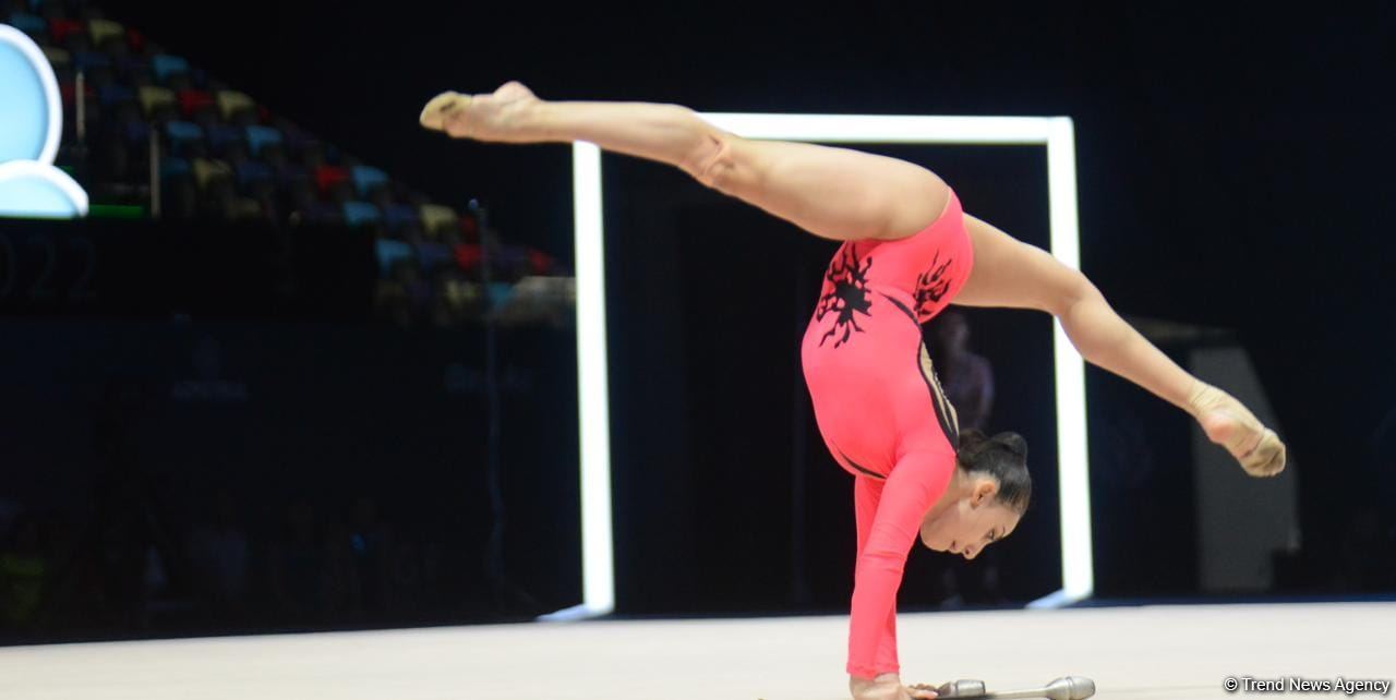 Артистизм и пластичность – лучшие моменты второго дня соревнований Кубка мира FIG по художественной гимнастике в Баку (ФОТО)