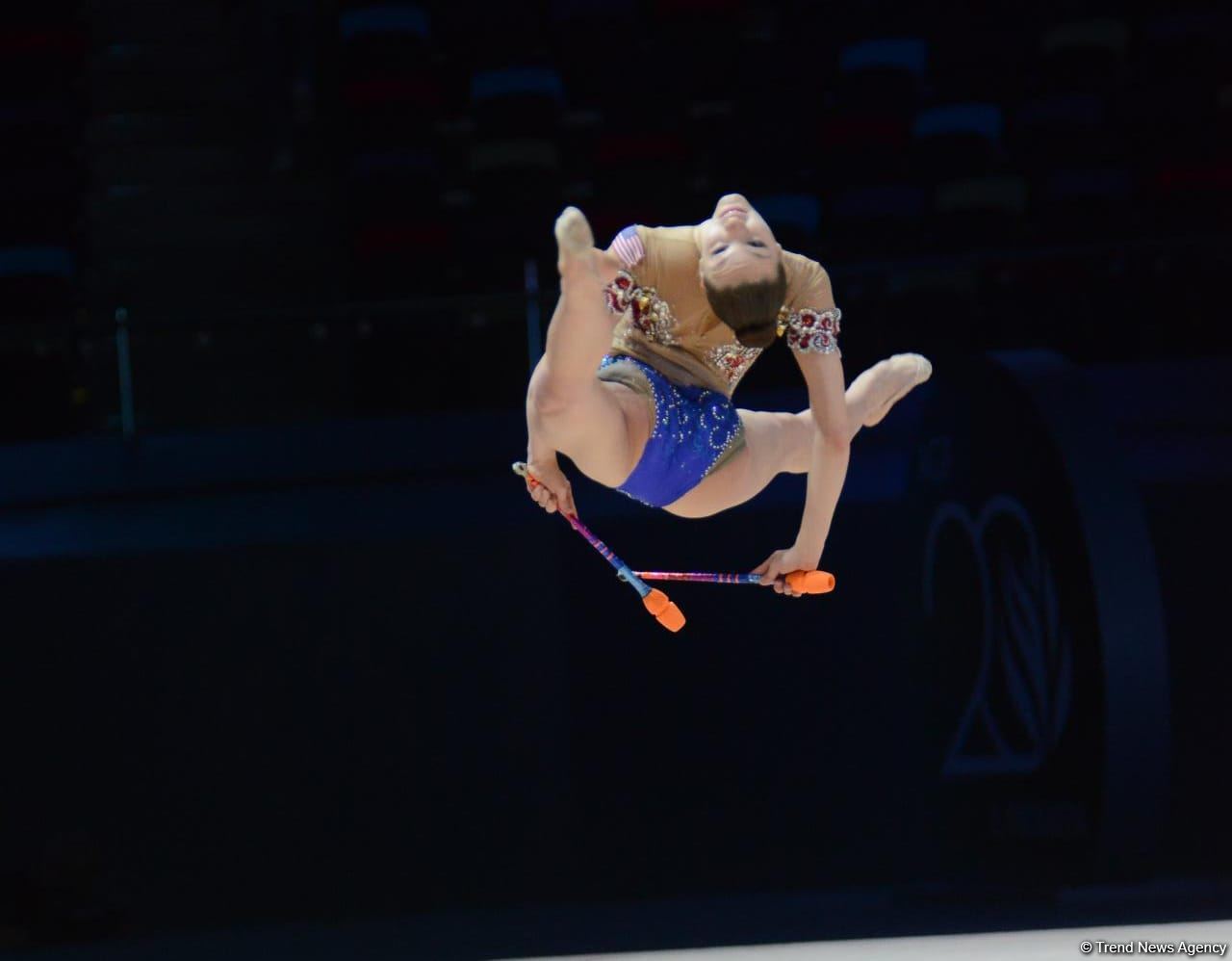 Артистизм и пластичность – лучшие моменты второго дня соревнований Кубка мира FIG по художественной гимнастике в Баку (ФОТО)