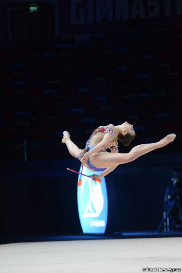 Артистизм и пластичность – лучшие моменты второго дня соревнований Кубка мира FIG по художественной гимнастике в Баку (ФОТО)