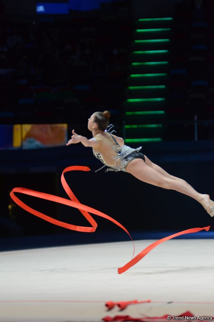 Артистизм и пластичность – лучшие моменты второго дня соревнований Кубка мира FIG по художественной гимнастике в Баку (ФОТО)