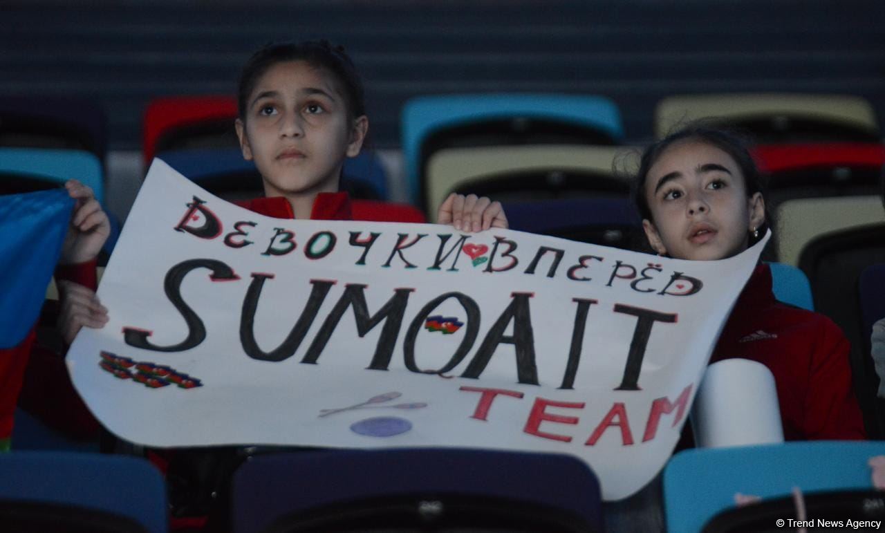 Яркость и красота – зрители в восторге от выступления участниц Кубка мира по художественной гимнастике в Баку (ФОТО)