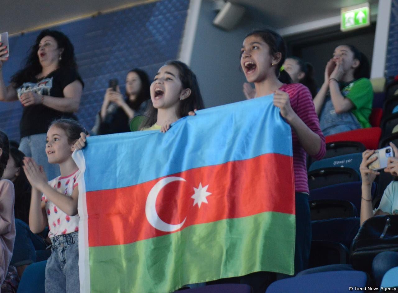 Яркость и красота – зрители в восторге от выступления участниц Кубка мира по художественной гимнастике в Баку (ФОТО)