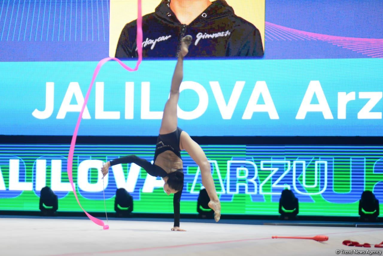 Кубок мира FIG в Баку: Стали известны результаты Арзу Джалиловой  и Зохры Агамировой за упражнения с лентой (ФОТО)