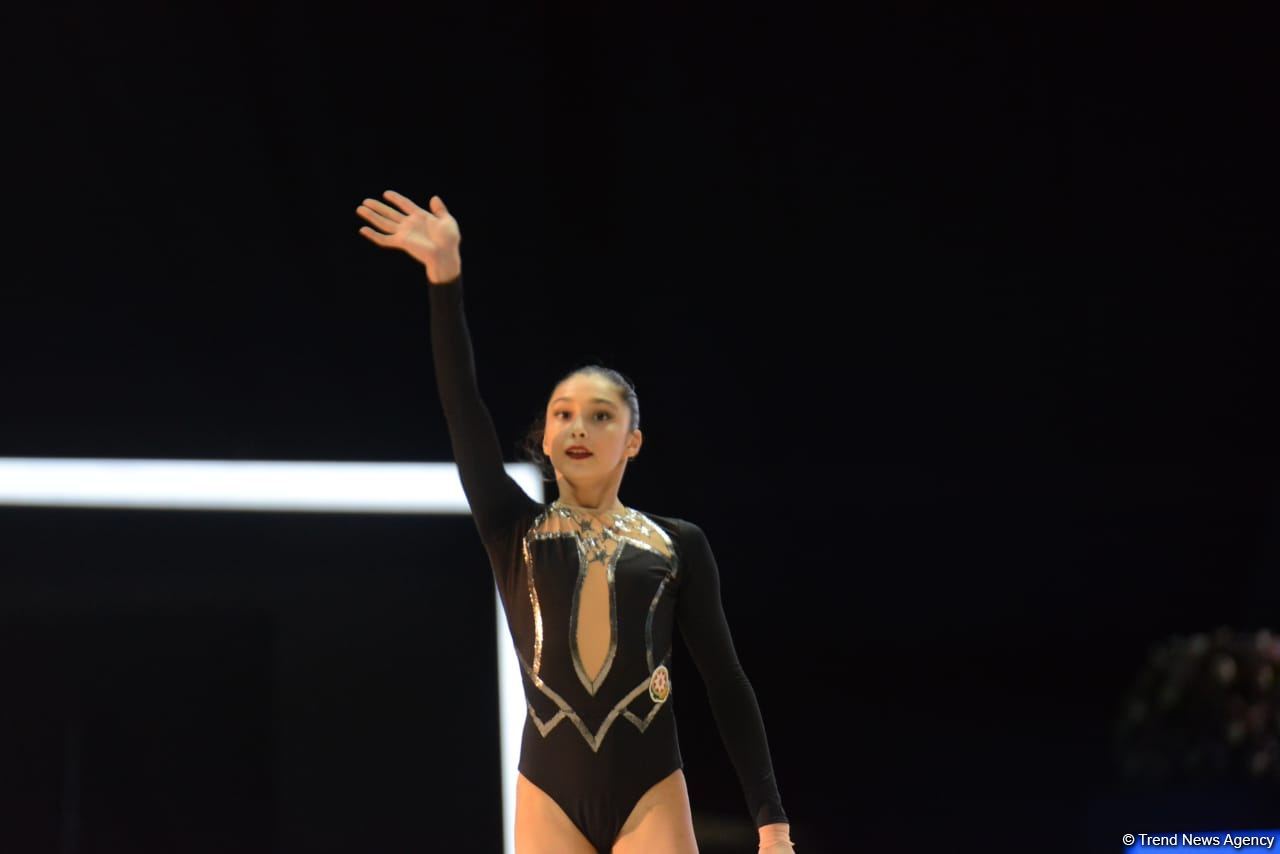 Кубок мира FIG в Баку: Стали известны результаты Арзу Джалиловой  и Зохры Агамировой за упражнения с лентой (ФОТО)