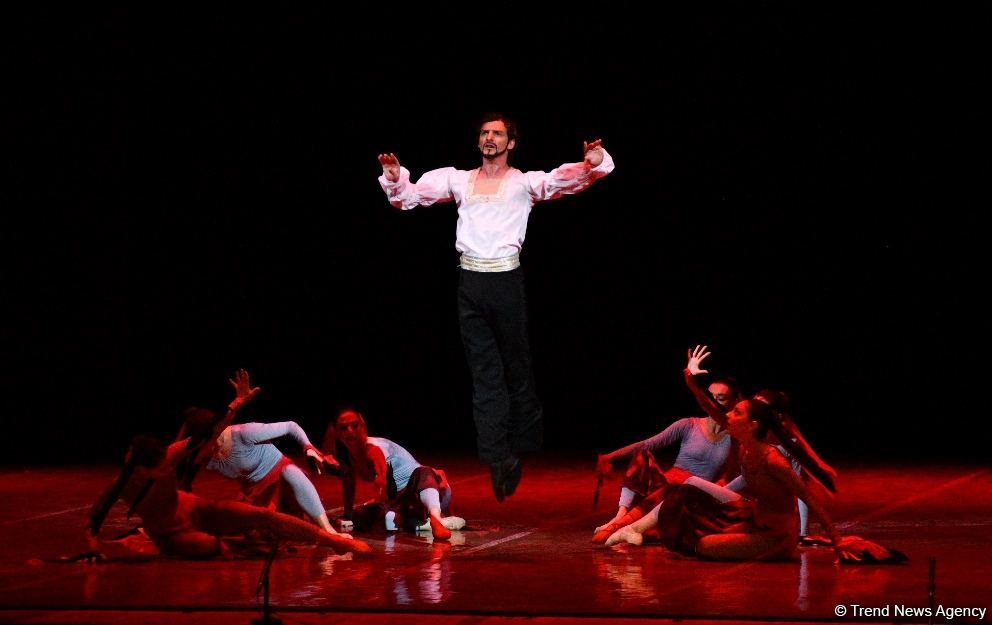 Впервые в Баку! Потрясающее открытие Международного фестиваля "Дни барокко" - история любви Орфея и Эвридики (ФОТО)