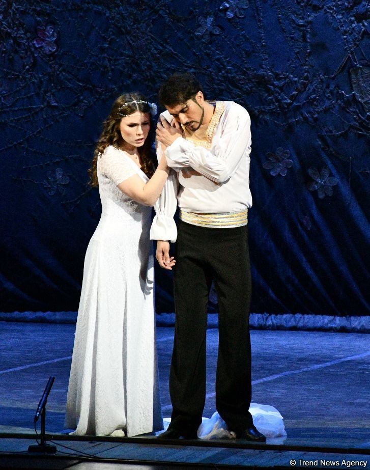 Впервые в Баку! Потрясающее открытие Международного фестиваля "Дни барокко" - история любви Орфея и Эвридики (ФОТО)