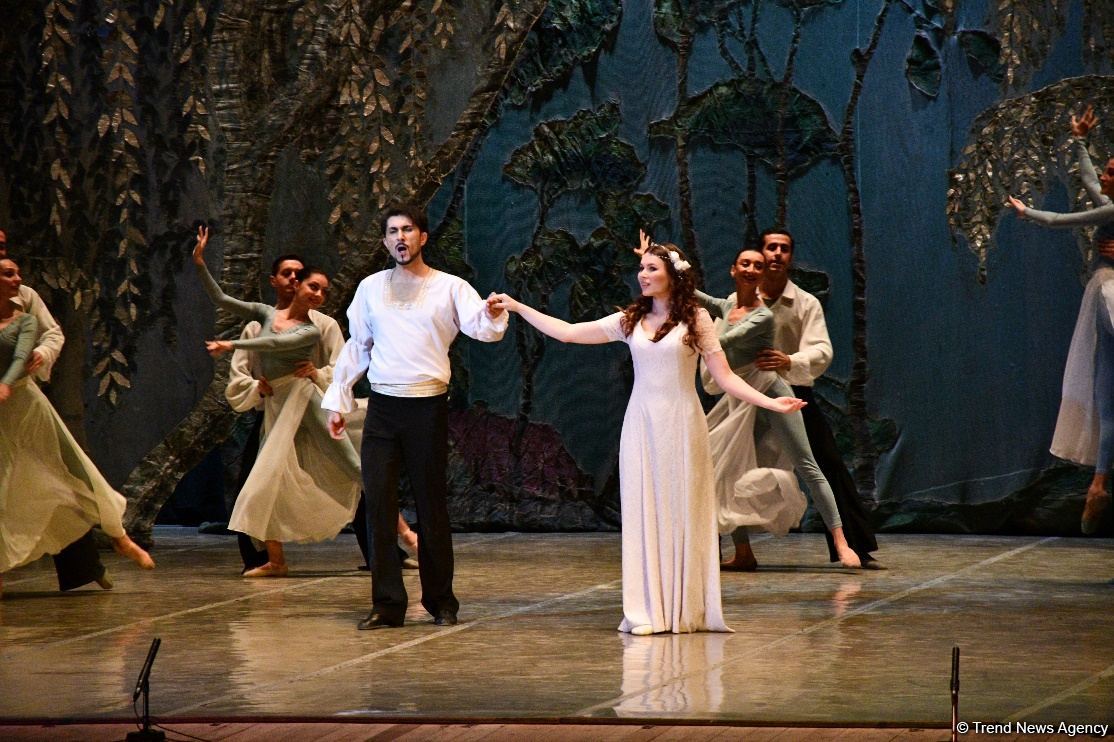 Впервые в Баку! Потрясающее открытие Международного фестиваля "Дни барокко" - история любви Орфея и Эвридики (ФОТО)