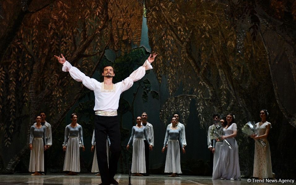 Впервые в Баку! Потрясающее открытие Международного фестиваля "Дни барокко" - история любви Орфея и Эвридики (ФОТО)