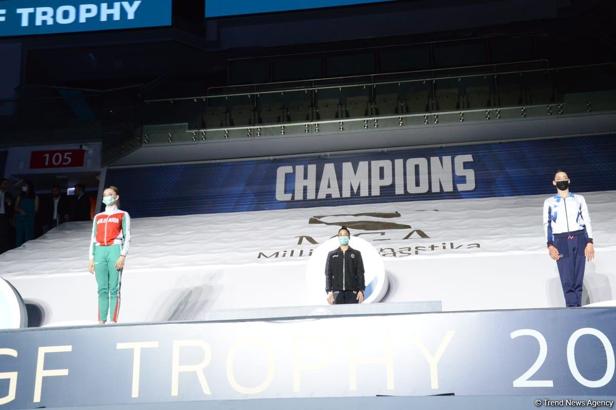 В Баку прошла церемония награждения победителей и призеров Кубка мира FIG по художественной гимнастике (ФОТО)