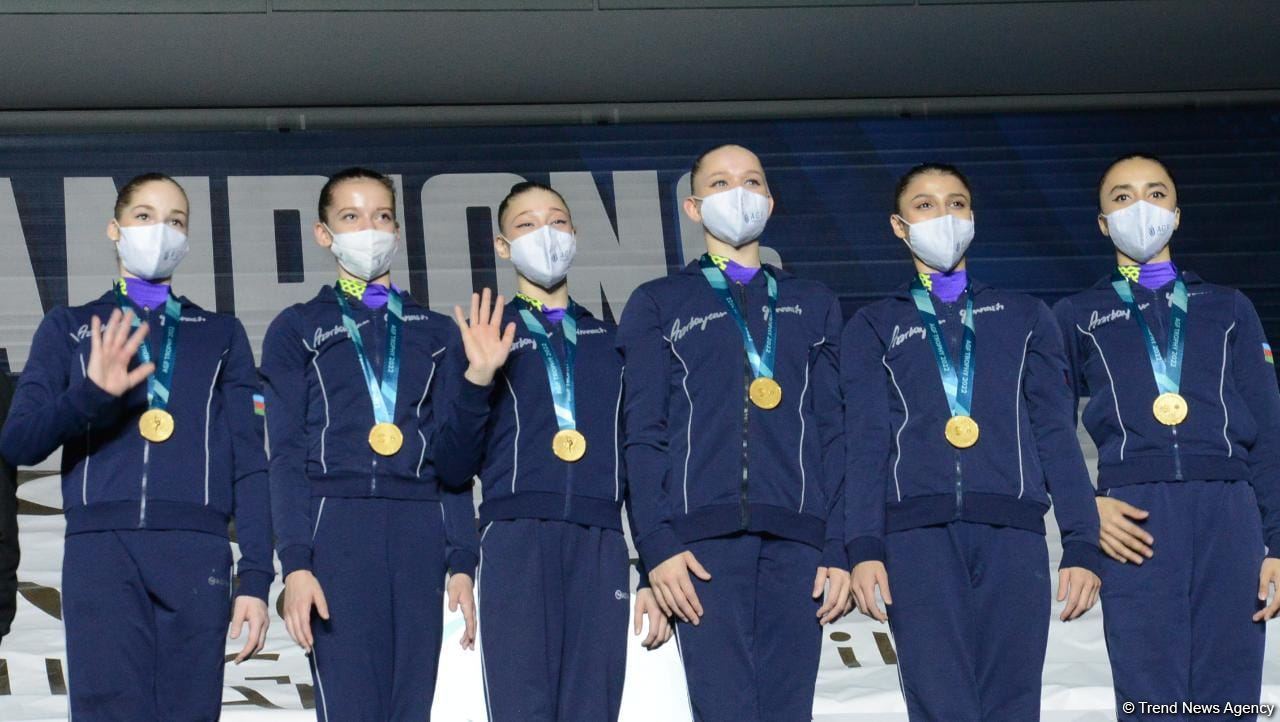 В Баку прошла церемония награждения победителей и призеров Кубка мира FIG по художественной гимнастике (ФОТО)