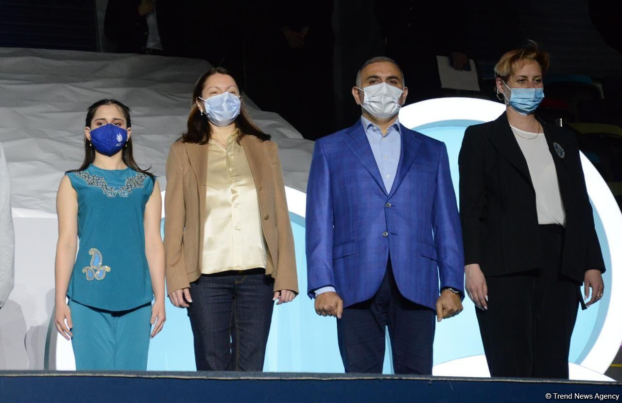 В Баку прошла вторая церемония награждения победителей и призеров Кубка мира FIG по художественной гимнастике (ФОТО)