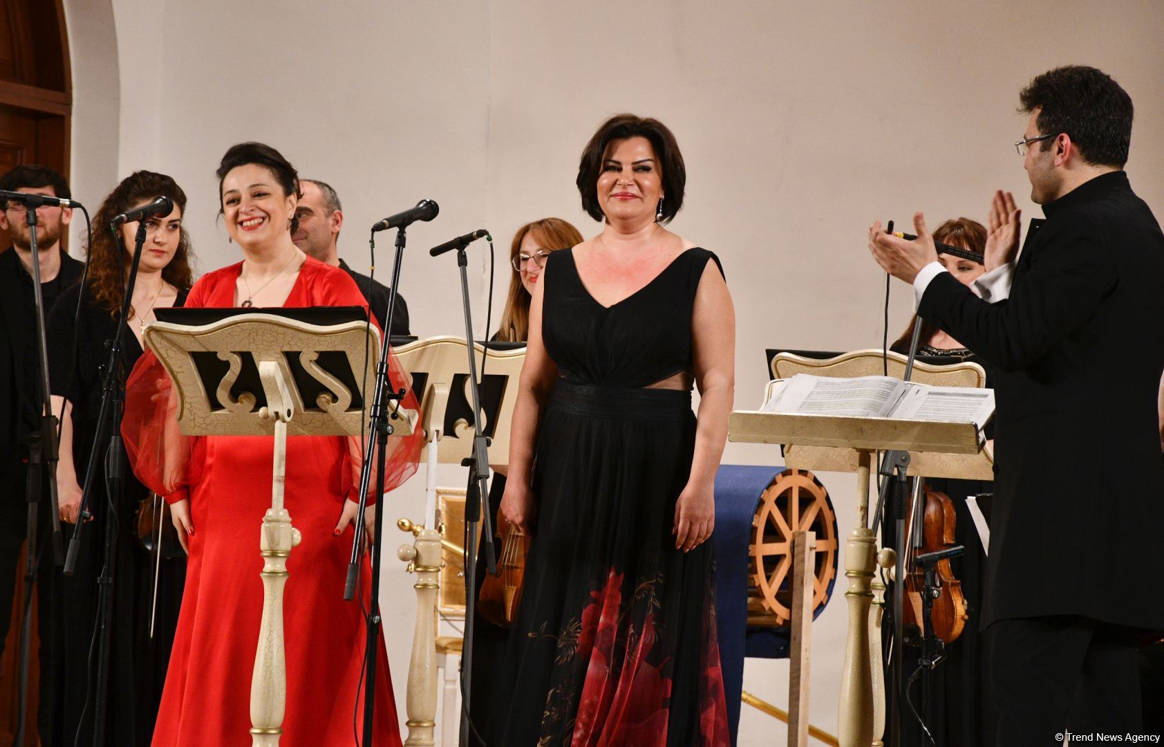 Жемчужины неправильной формы - Баку вернулся в XVI–XVIII века  (ВИДЕО, ФОТО)