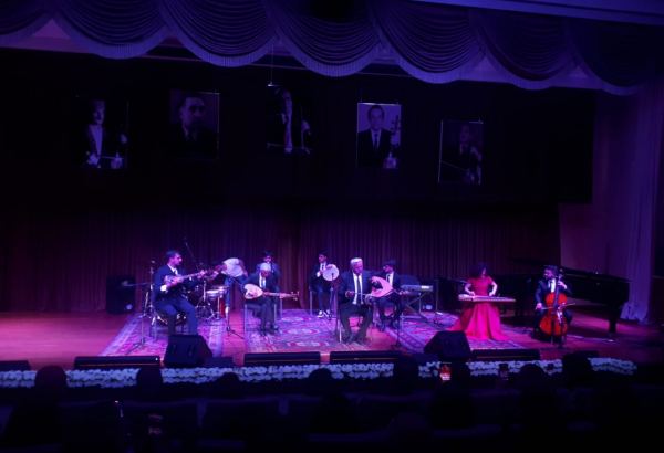 Впервые в Азербайджане проходит Фестиваль кяманчи (ВИДЕО, ФОТО)