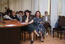 Всемирно известный итальянский музыкант провел мастер-класс в Баку (FOTO)