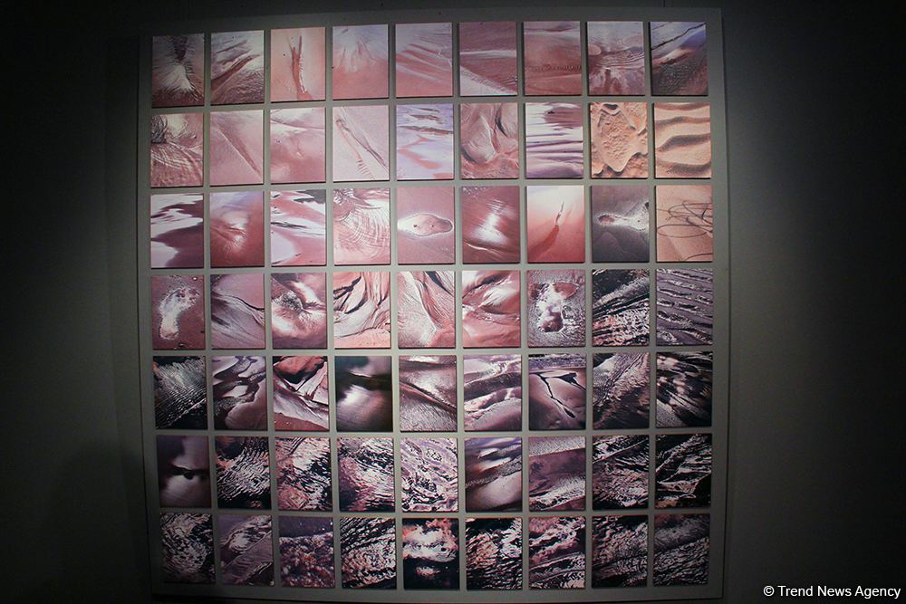 В Баку открылась оригинальная экспозиция Анны Ибрагимбековой "Зеркало незримого" – композиции в панно, диптихе и триптихе (ФОТО)