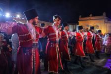 Азербайджан принимает участие в первом Международном фестивале танца "Лазги" в Узбекистане (ФОТО)