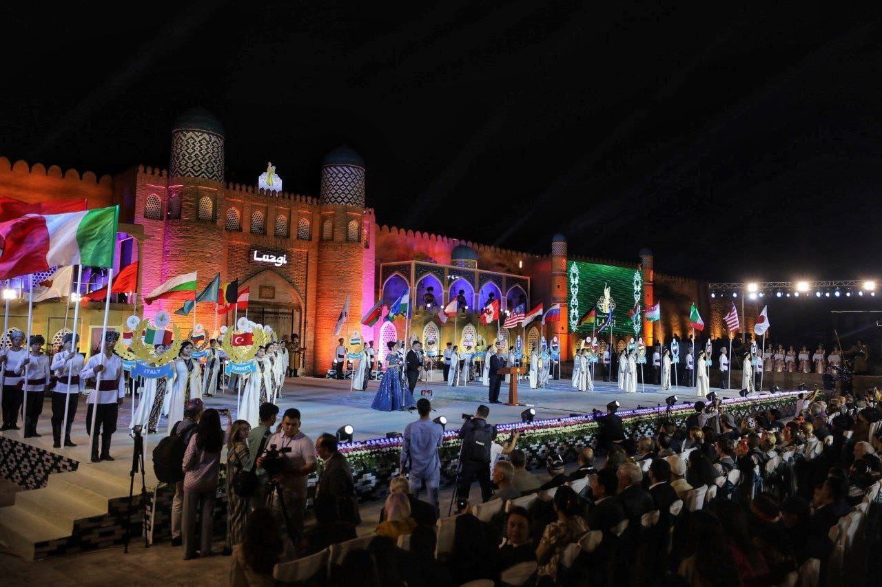 Азербайджан принимает участие в первом Международном фестивале танца "Лазги" в Узбекистане (ФОТО)