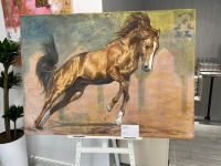 В городе Шуша открылась выставка латвийской художницы "Карабахские скакуны" (ФОТО)