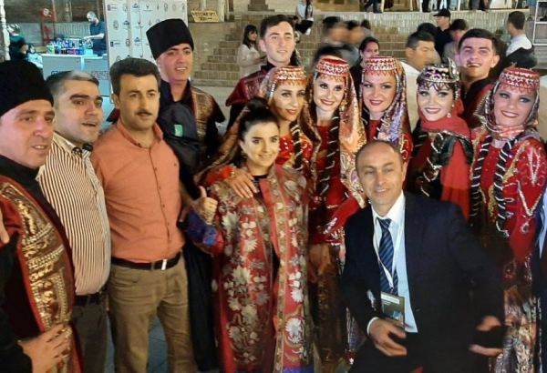 Ансамбль песни и танца имени Фикрета Амирова стал лауреатом международного фестиваля в Узбекистане (ФОТО/ВИДЕО)