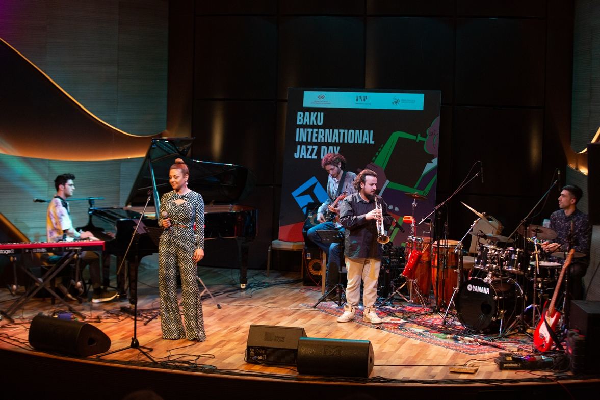 Baku International Jazz Day - ведущие джазовые исполнители выступили с гала-концертом (ВИДЕО, ФОТО)