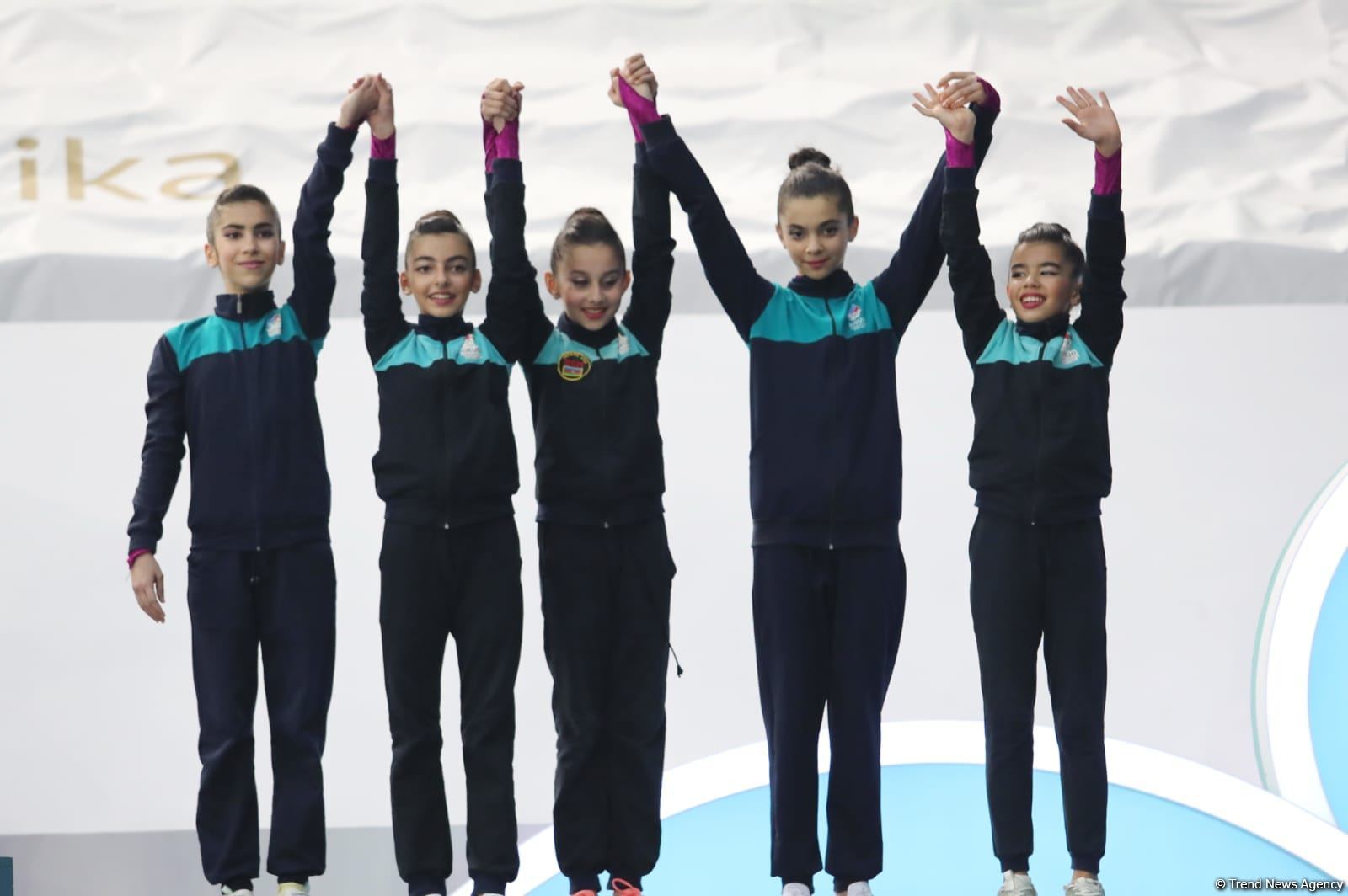 Прошла церемония награждения победителей 27-го Первенства Баку по художественной гимнастике среди команд в групповых упражнениях (ФОТО)