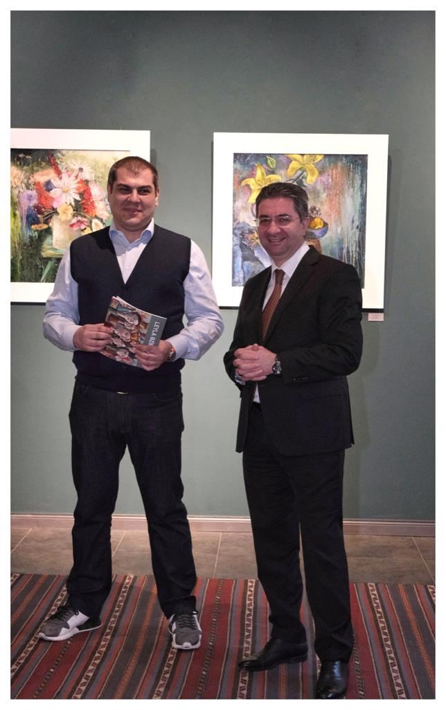 В Берлине открылась выставка Лейлы Азимбековой "Отличная от других" (ФОТО)