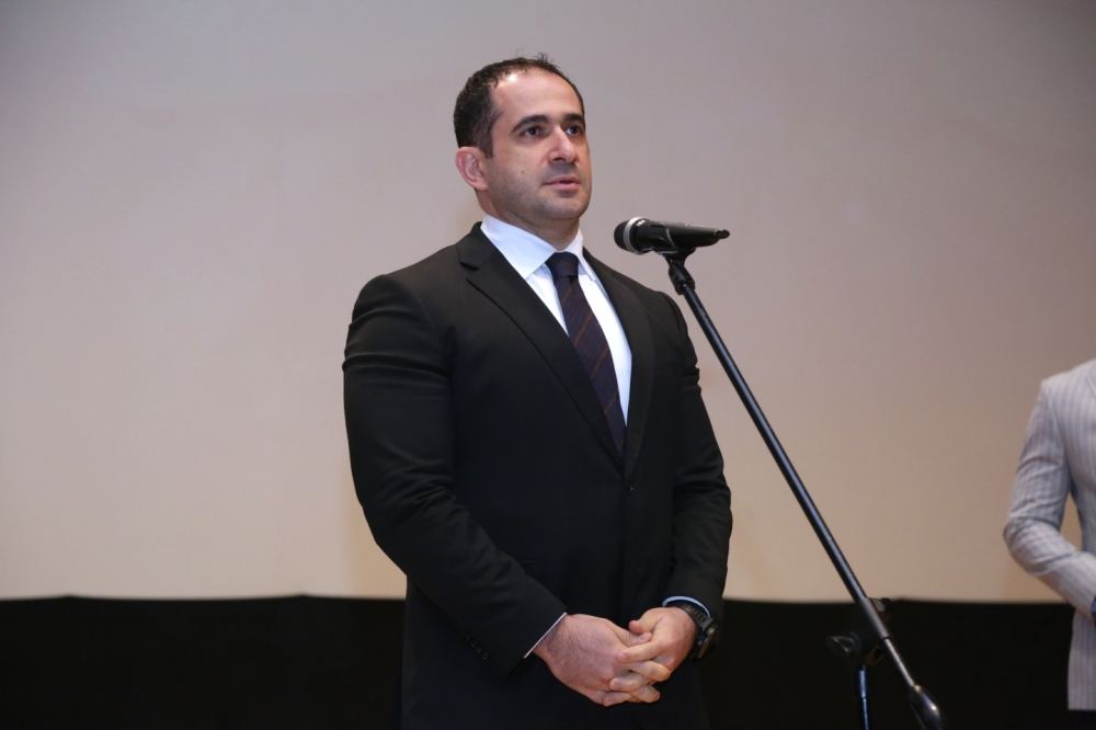 В Баку состоялся премьерный показ фильма Poladın izi ilə, посвященного памяти генерал-майора Полада Гашимова (ФОТО)