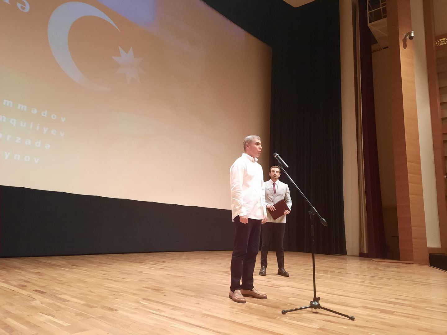 В Баку состоялся премьерный показ фильма Poladın izi ilə, посвященного памяти генерал-майора Полада Гашимова (ФОТО)