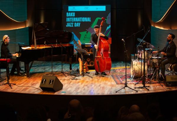 В рамках Baku International Jazz Day выступило трио музыканта из США – приятные сюрпризы (ВИДЕО, ФОТО)