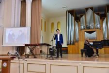 В Баку прошел литературно-музыкальный вечер, посвященный 99-летию со дня рождения великого лидера Гейдара Алиева (ФОТО)