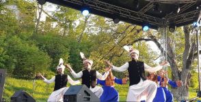 Танцевальные коллективы из Пакистана и Узбекистана выступили на V Международном фольклорном фестивале "Харыбюльбюль" (ФОТО/ВИДЕО)