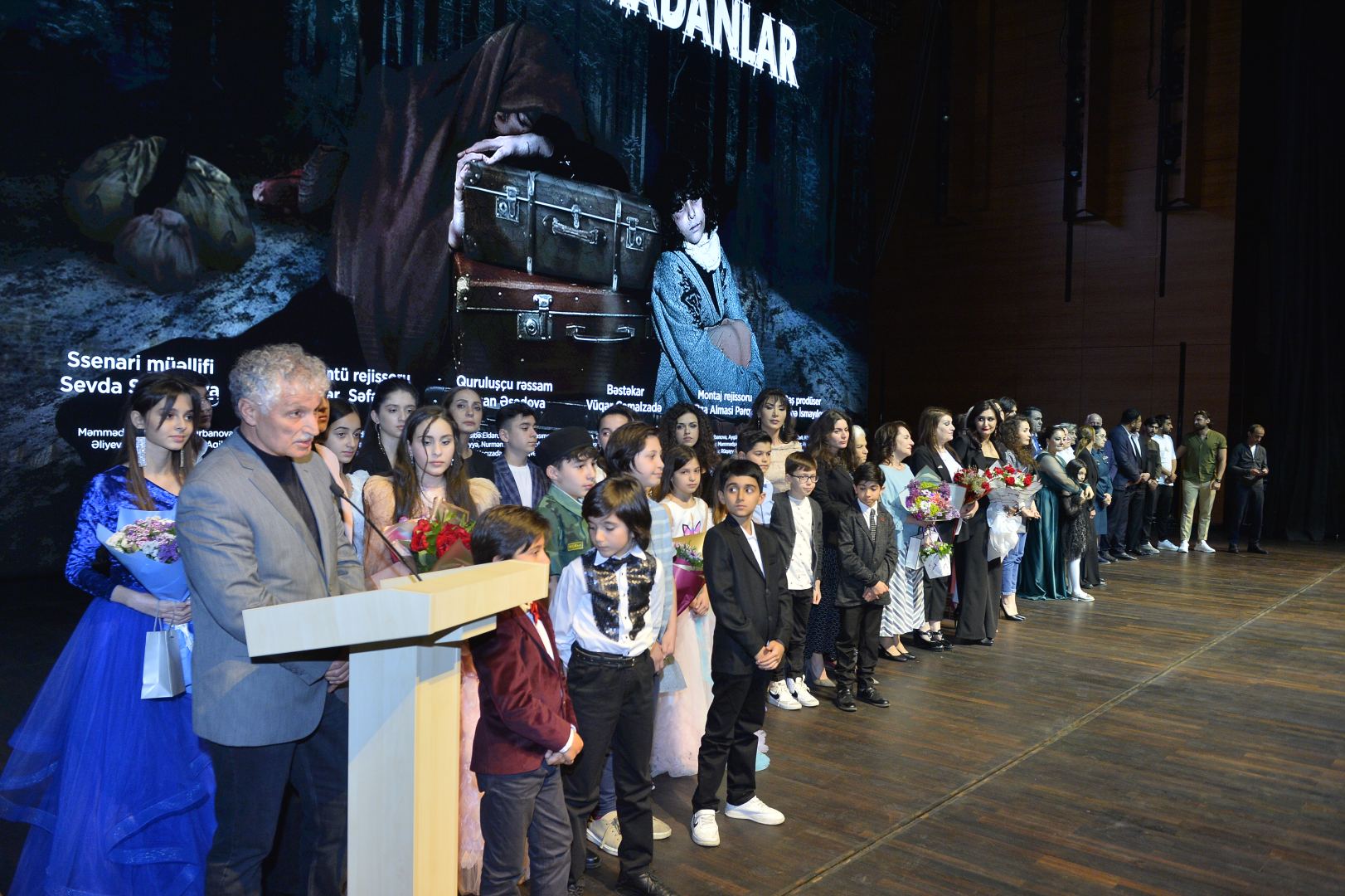 Всегда с верой в Победу! В Бакинском конгресс-центре состоялась торжественная презентация фильма "Köhnə çamadanlar" (ВИДЕО, ФОТО)