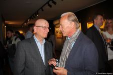 В QGallery открылась персональная выставка работ посла Австрии в Азербайджане Александра Байерля "Вслед за солнцем" (ФОТО)