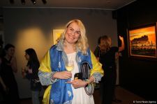 В QGallery открылась персональная выставка работ посла Австрии в Азербайджане Александра Байерля "Вслед за солнцем" (ФОТО)