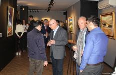 В QGallery открылась персональная выставка работ посла Австрии в Азербайджане Александра Байерля "Вслед за солнцем" (ФОТО)